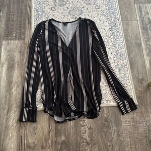 Ann Taylor neck multi color blouse (small)